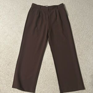 A&F Sloan trouser 33L in brown.  Like new, Worn once.